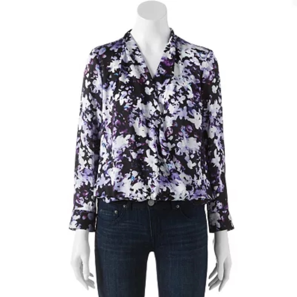 💚Apt 9 faux wrap top